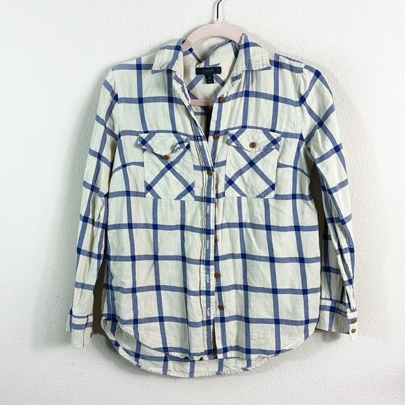 J. Crew Flannel Button Down Shirt Off White Blue size 0 P - Picture 10 of 10